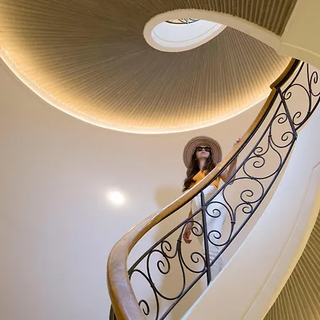 Relais Russo Villa *