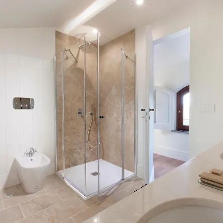 Relais Russo Сорренто