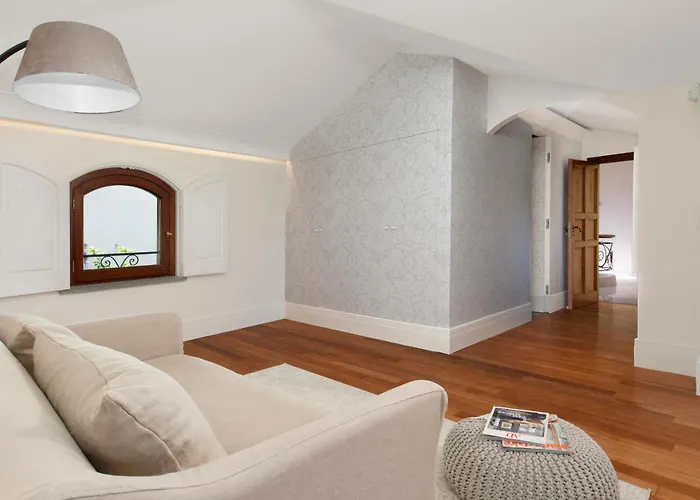 Relais Russo Villa *