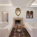 Relais Russo Βίλα Σορέντο